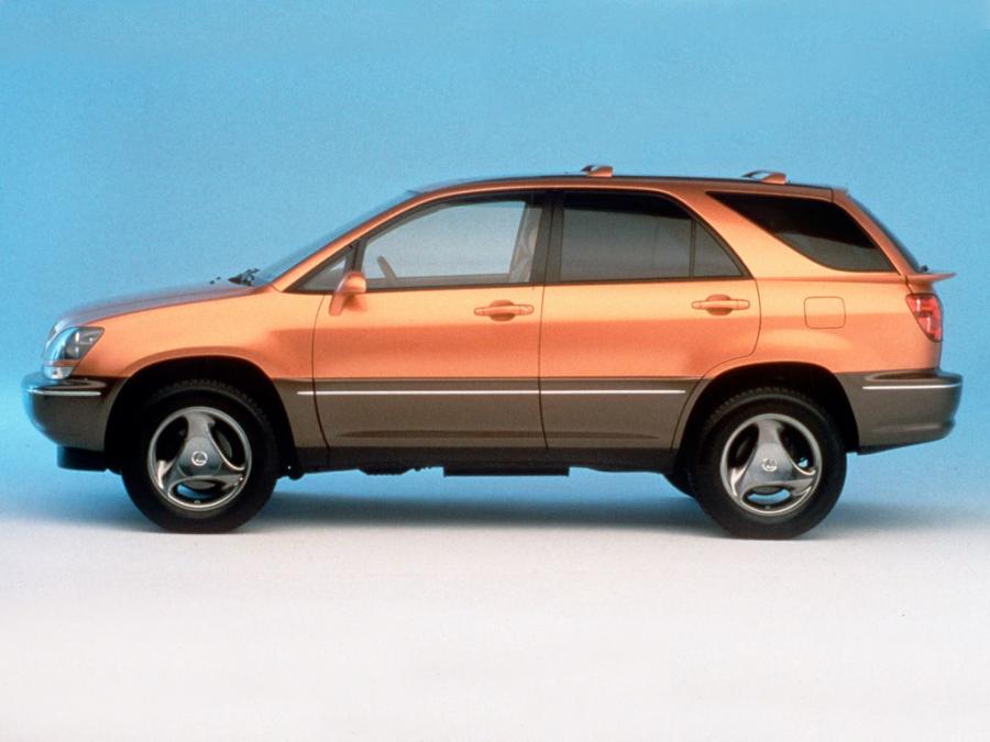  Lexus SLV Concept 1997 года  (фото 4 из 10)